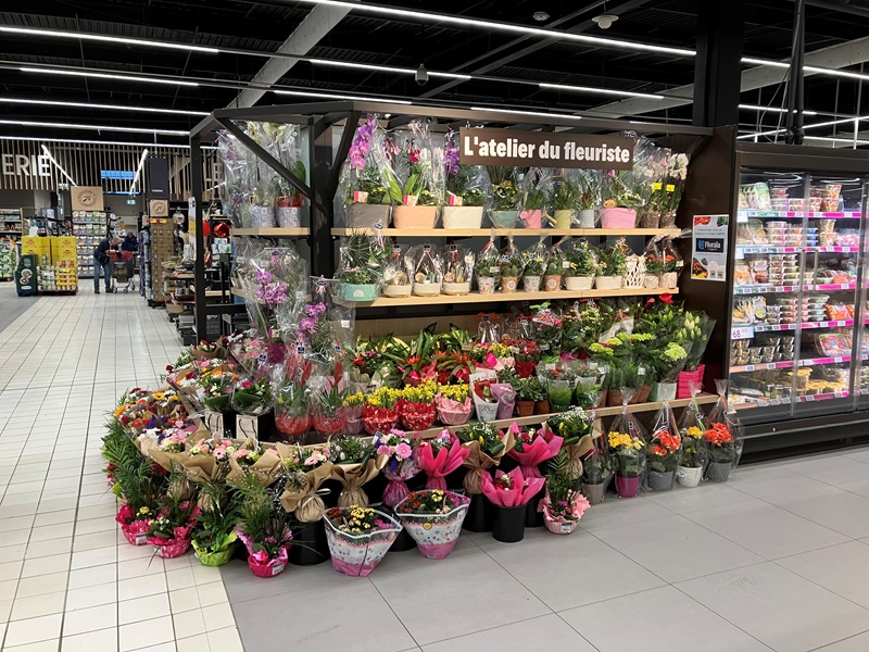 Mise en place et entretien du rayon floral